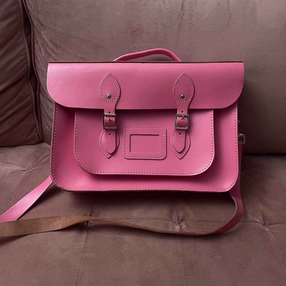 Barbie pink The Leather Satchel Co 13-14inch bag purse crossbody handle EUC